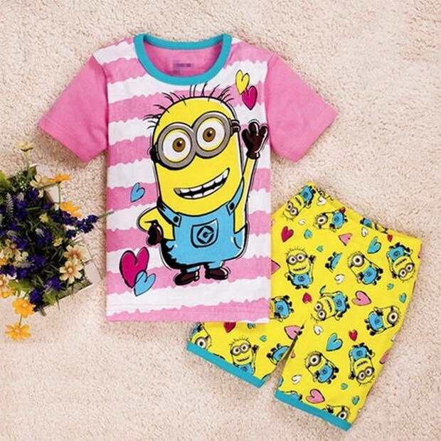 Pijamas 2 piezas verano  Hello  Kitty y Minions