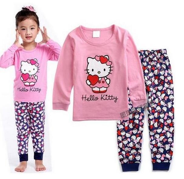 Pijamas manga larga Hello Kitty niña