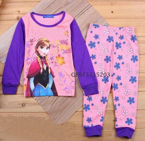 Pijamas manga larga Hello Kitty niña