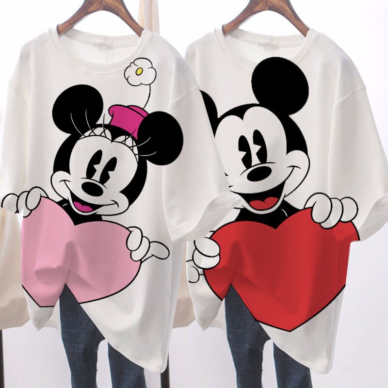 Camiseta Hoodie Mickey y Minnie