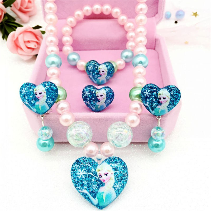 Collar y pendientes Frozen